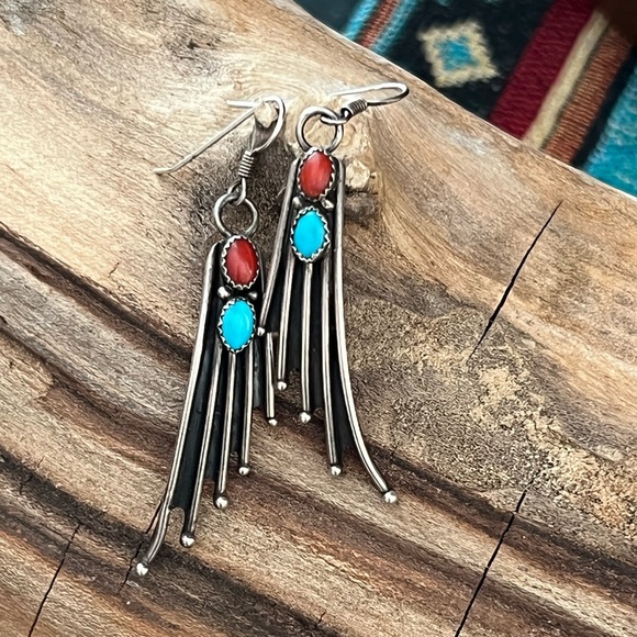 Vintage Native American Sterling Silver Turquoise Earrings - Picture 2 of 8